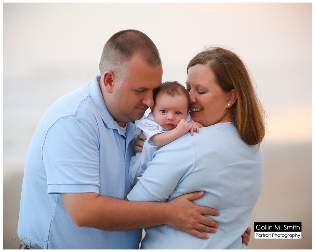 CMSPP05287_00023-beach-family-baby